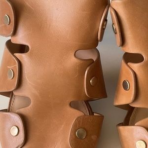 Vince Camaro Tan size 10 Open toe shoe